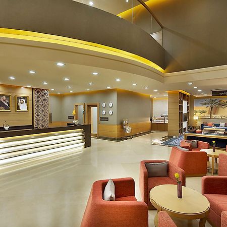 Hilton Garden Inn Tabuk Extérieur photo