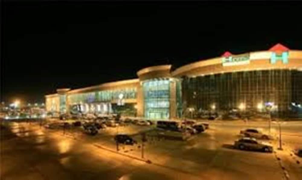 Hilton Garden Inn Tabuk Extérieur photo