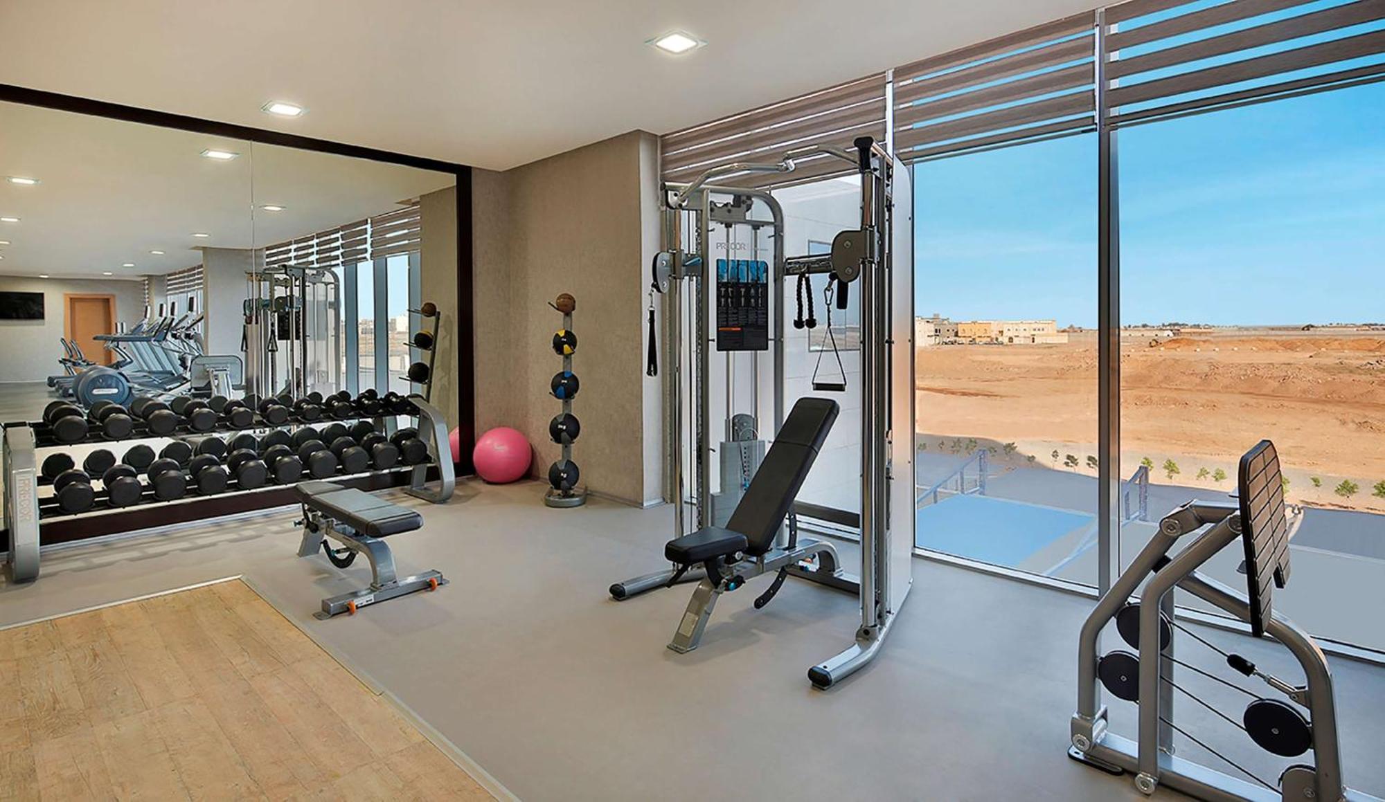 Hilton Garden Inn Tabuk Extérieur photo