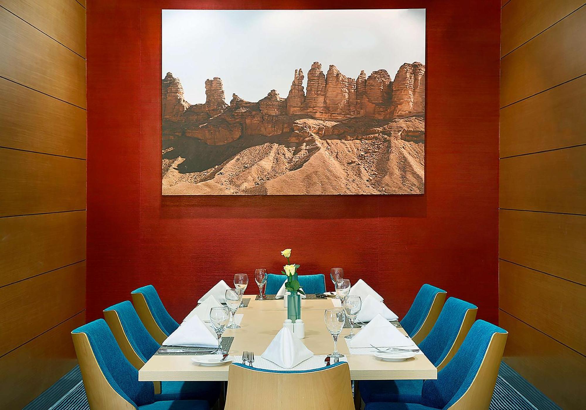Hilton Garden Inn Tabuk Extérieur photo