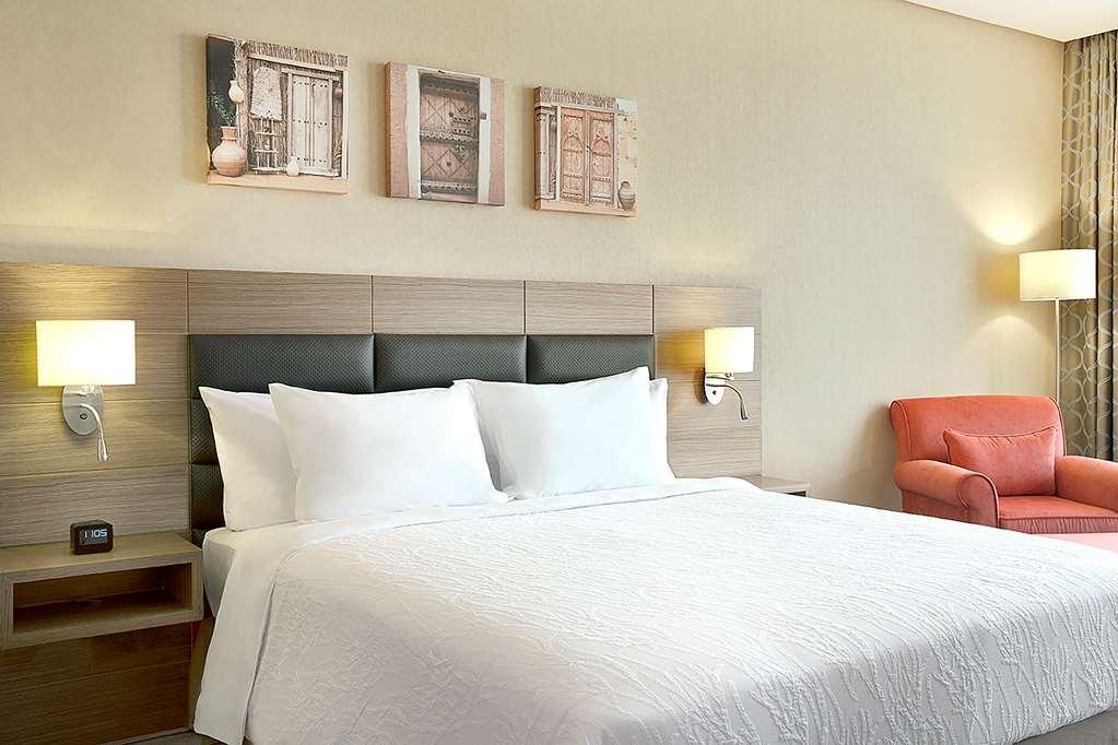 Hilton Garden Inn Tabuk Chambre photo