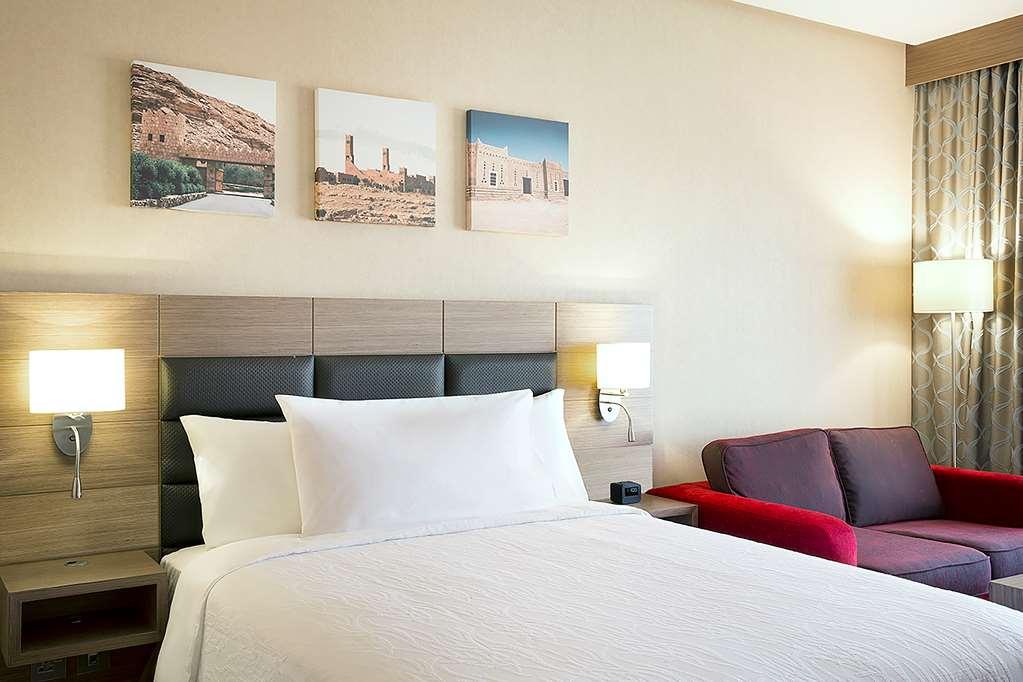 Hilton Garden Inn Tabuk Chambre photo
