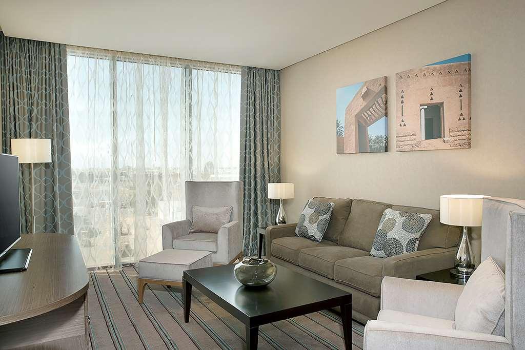 Hilton Garden Inn Tabuk Chambre photo