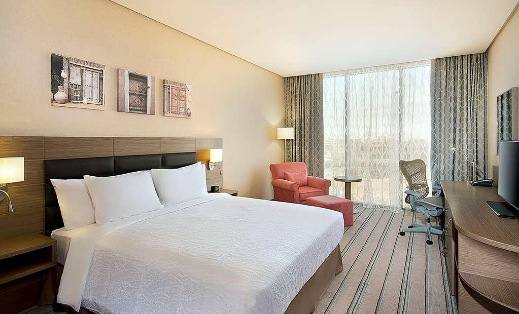 Hilton Garden Inn Tabuk Chambre photo